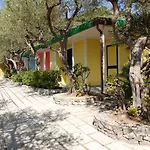 Marina Del Cantone Ξενοδοχείο με διαμερίσματα
