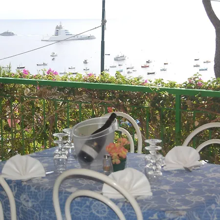 Marina Del Cantone Nerano