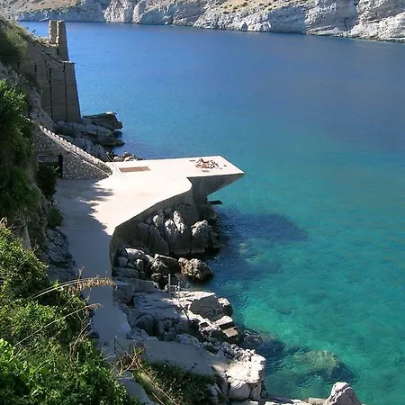 Marina Del Cantone Ξενοδοχείο με διαμερίσματα