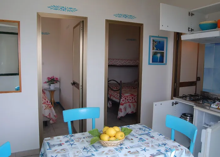 Marina Del Cantone Apartmanhotel 3*