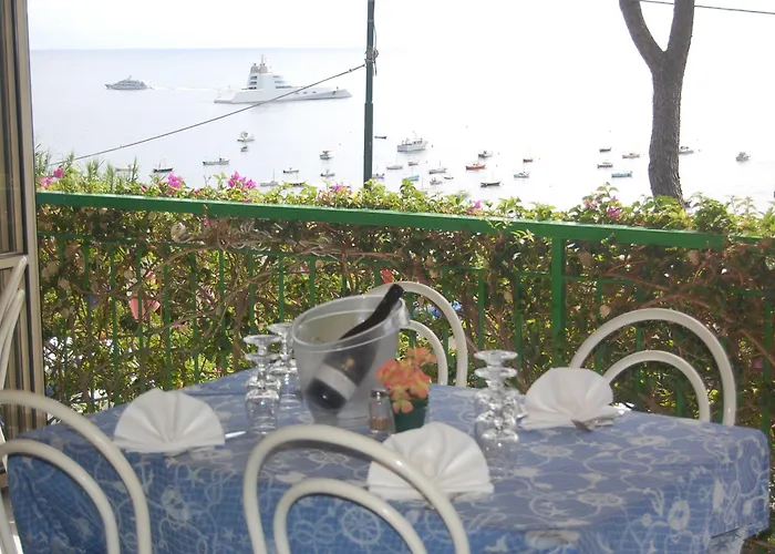 Marina Del Cantone Nerano