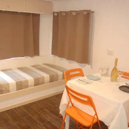 Marina Del Cantone Aparthotel 5*