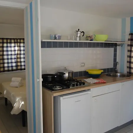 Marina Del Cantone 5*