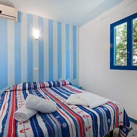 Marina Del Cantone Aparthotel
