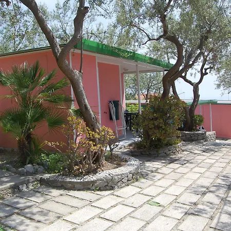 Marina Del Cantone