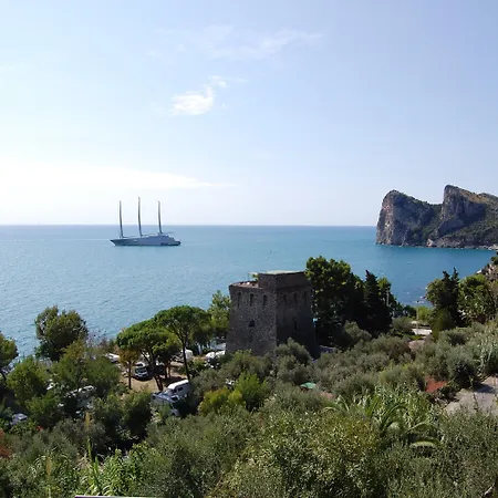 Marina Del Cantone 3* 纳拉诺