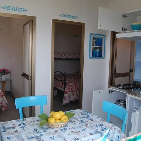 Aparthotel Marina Del Cantone